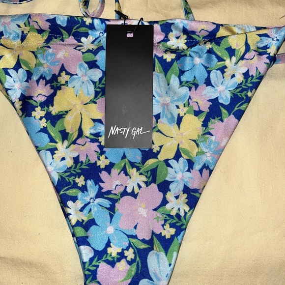 NWT, Nasty Gal 2 Piece, Size 10 - Picture 2 of 12